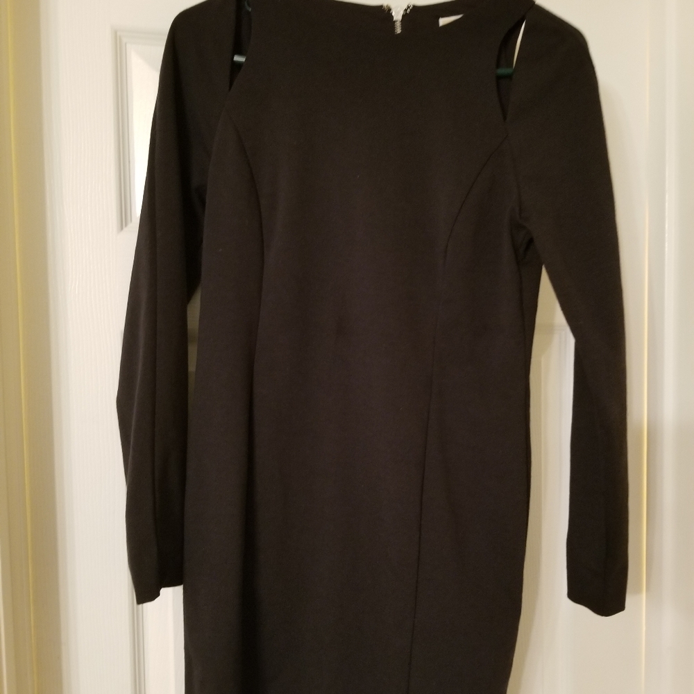 Micheal Kors long sleeve split at shoulders dress in size 4